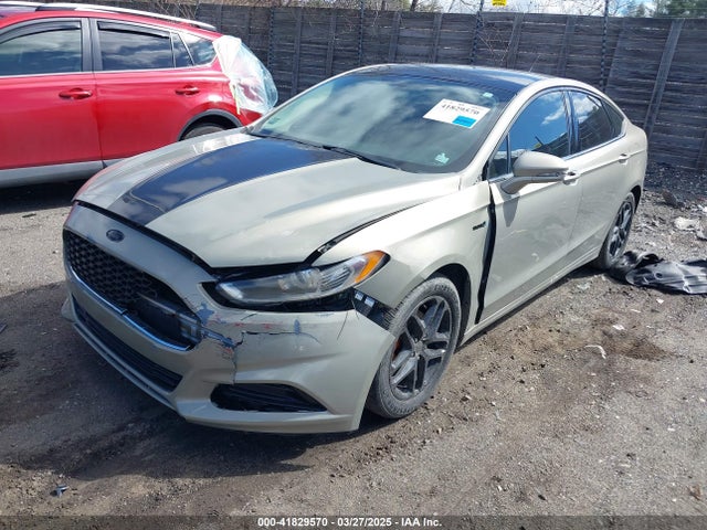 3FA6P0HD4FR248943 Ford FUSION SE