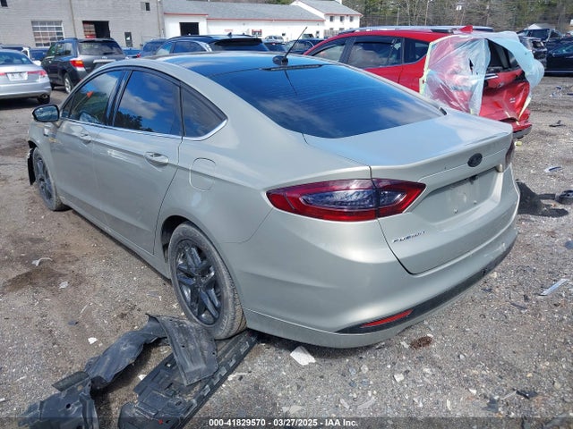 3FA6P0HD4FR248943 Ford FUSION SE