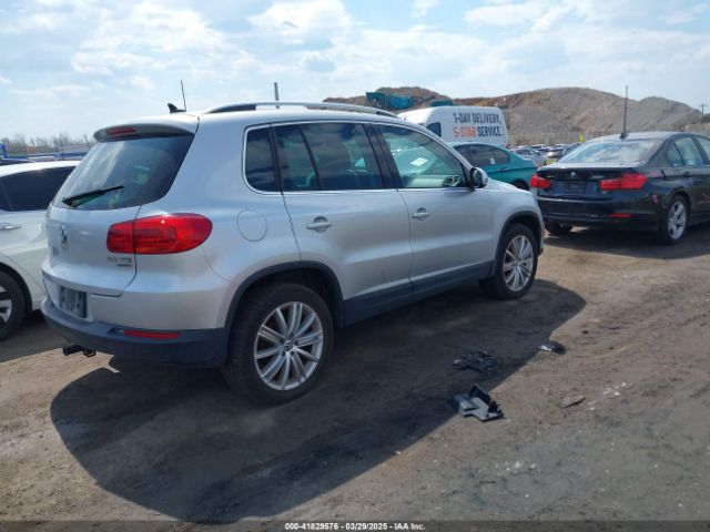 WVGBV3AX5EW554125 Volkswagen Tiguan Sel