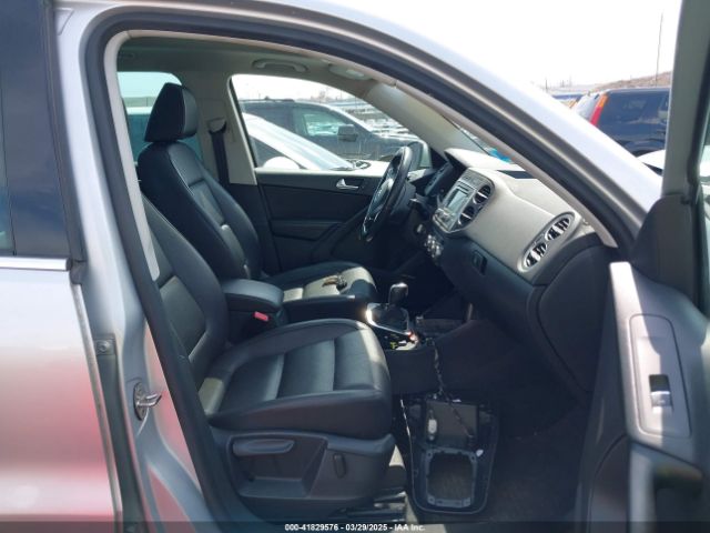 WVGBV3AX5EW554125 Volkswagen Tiguan Sel