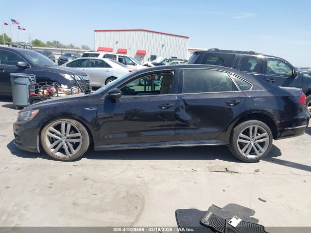 1VWAA7A31JC015784 Volkswagen Passat 2.0t R-line/2.0t S
