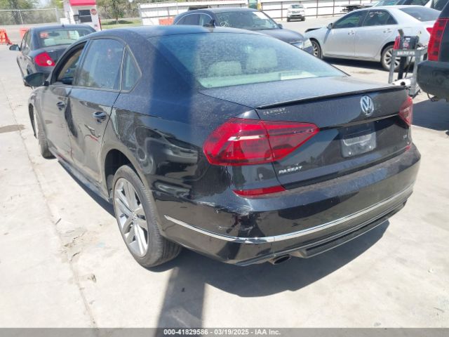 1VWAA7A31JC015784 Volkswagen Passat 2.0t R-line/2.0t S