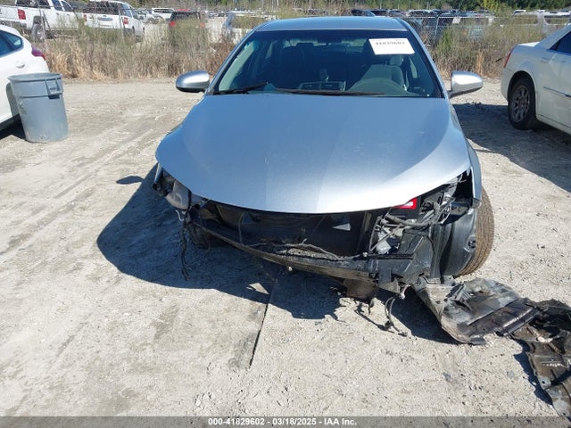 4T1BF1FK5HU660623 Toyota CAMRY SE