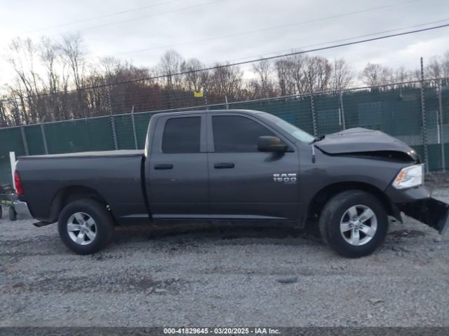 1C6RR7FGXMS515681 RAM 1500 Classic Tradesman  4x4 6'4 Box