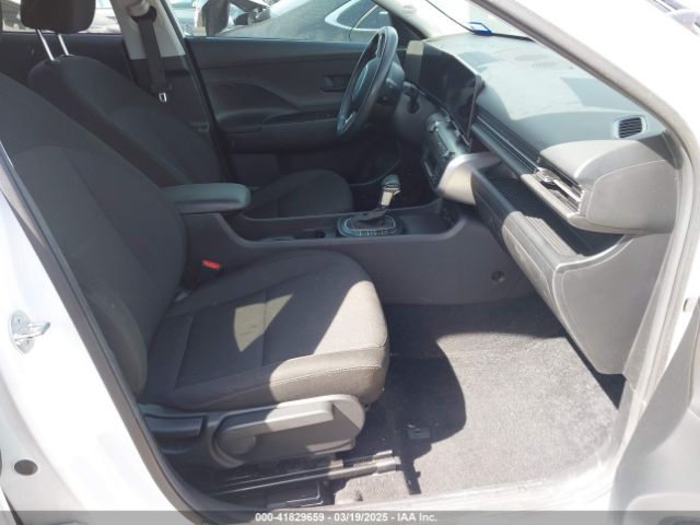 2024 HYUNDAI KONA KM8HBCAB2RU062242 Photo 4