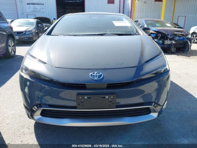 JTDACACU1R3037005 Toyota Prius Prime Xse
