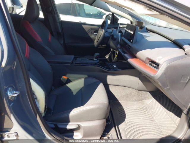 JTDACACU1R3037005 Toyota Prius Prime Xse