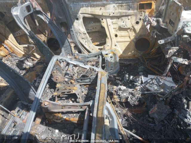 2022 TOYOTA RAV4 2T3A1RFV0NW263679 Photo 4