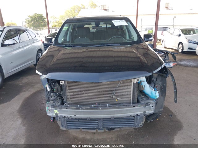 1GNERGKW2KJ171732 Chevrolet Traverse 1lt