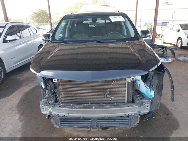 1GNERGKW2KJ171732 Chevrolet Traverse 1lt