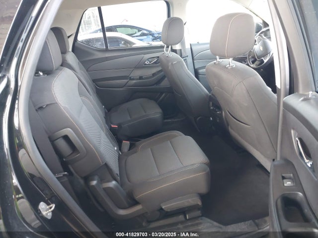 1GNERGKW2KJ171732 Chevrolet Traverse 1lt