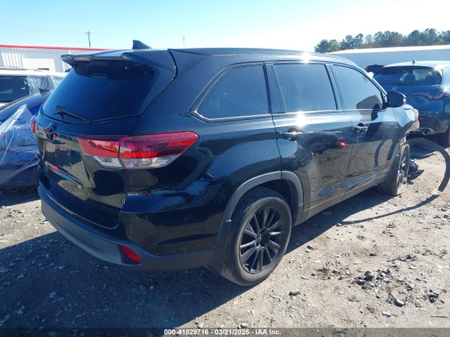 5TDJZRFH8KS975969 Toyota Highlander Se