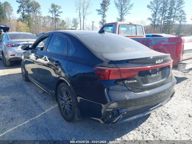 3KPF54AD1PE559160 KIA Forte Gt-line