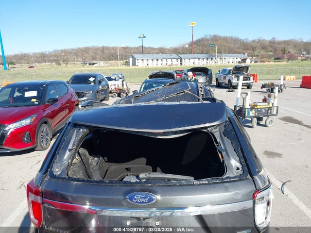 1FM5K8F8XGGA10253 Ford Explorer Limited