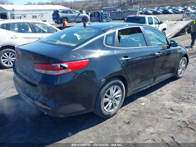 5XXGT4L3XHG147763 KIA Optima Lx