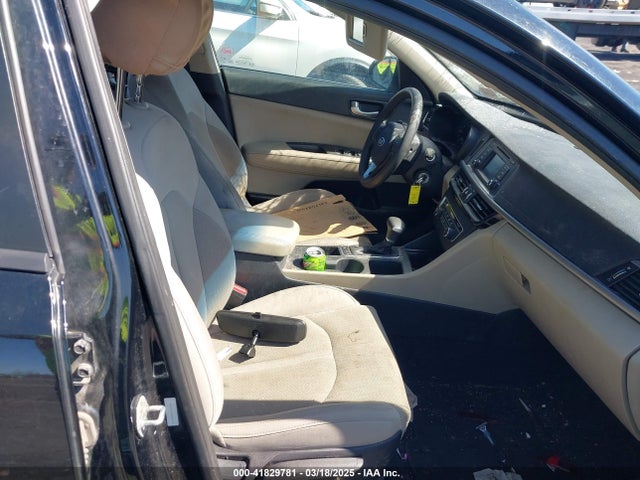 5XXGT4L3XHG147763 KIA Optima Lx