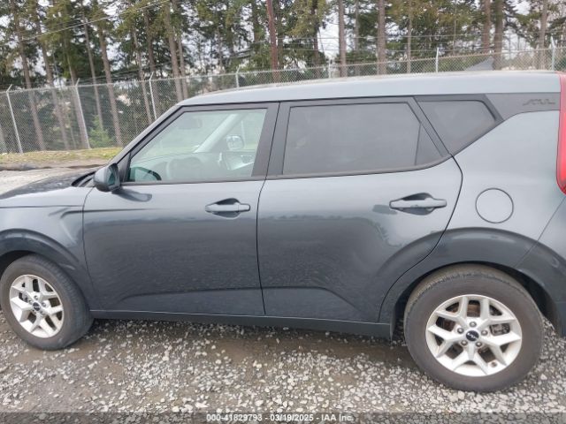 KNDJ23AU5N7834572 KIA SOUL LX