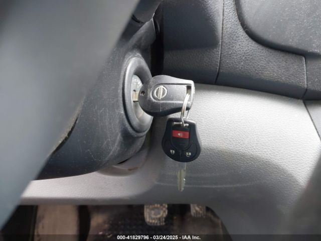 3N6CM0KN7KK711925 Nissan NV200 SV