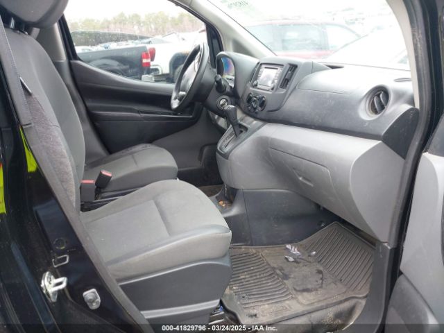 3N6CM0KN7KK711925 Nissan NV200 SV