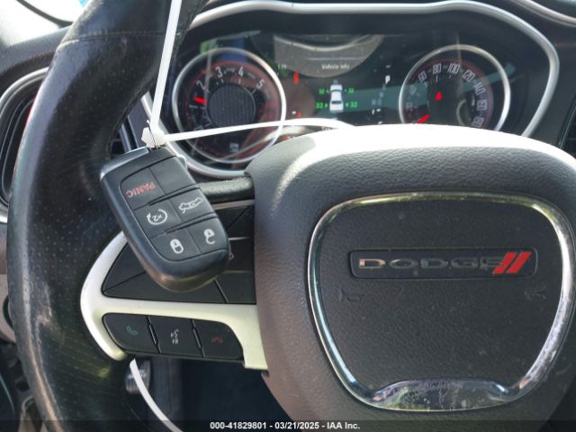 2C3CDZFJXJH212881 Dodge Challenger R/t Scat Pack