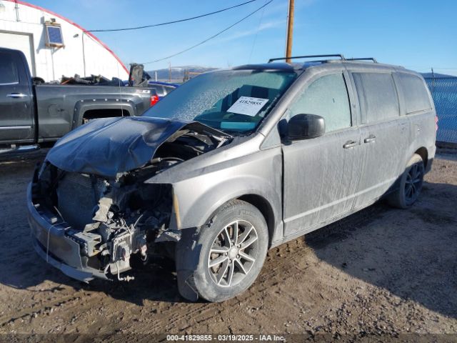 2C4RDGEG3JR282250 Dodge Grand Caravan Gt