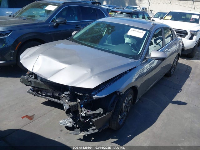 Hyundai Elantra Limited 2024 KMHLP4DG9RU690159 Image 2