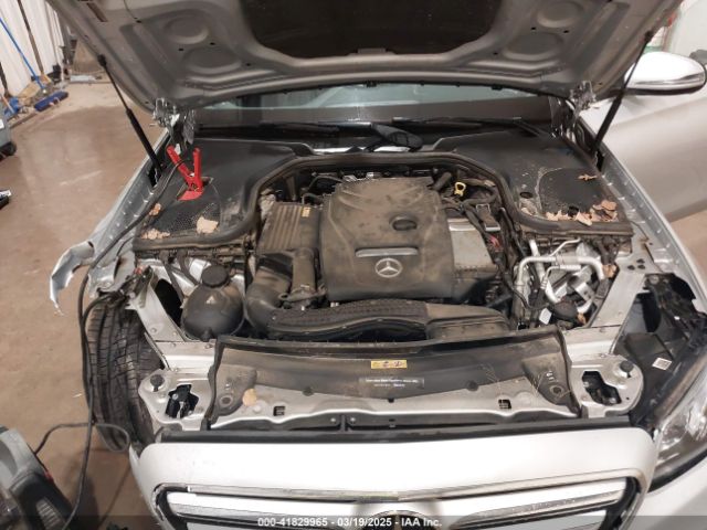 WDDZF4KB1HA191466 Mercedes-Benz E 300 4matic
