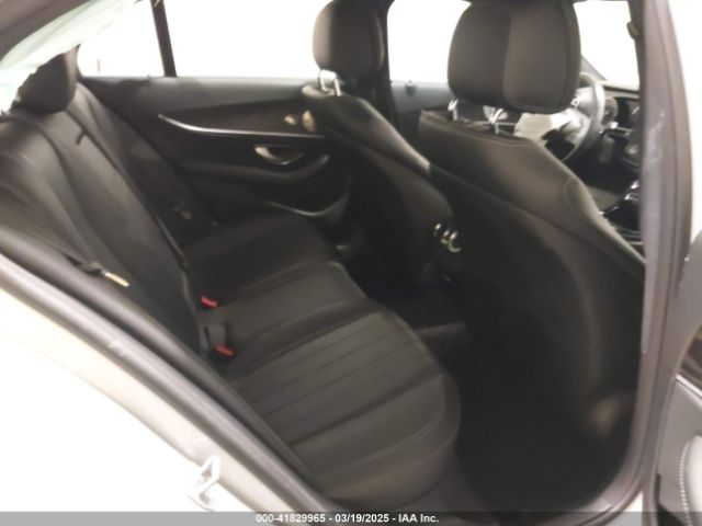 WDDZF4KB1HA191466 Mercedes-Benz E 300 4matic