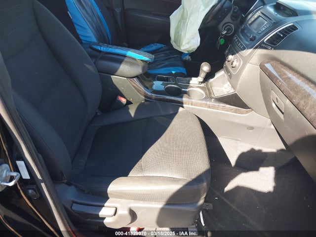 5XYKTCA66EG483726 KIA SORENTO LX