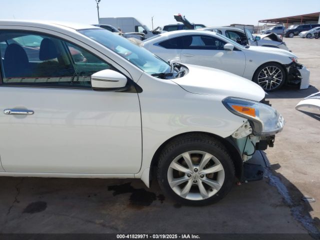 3N1CN7AP9HL869944 Nissan Versa 1.6 Sl