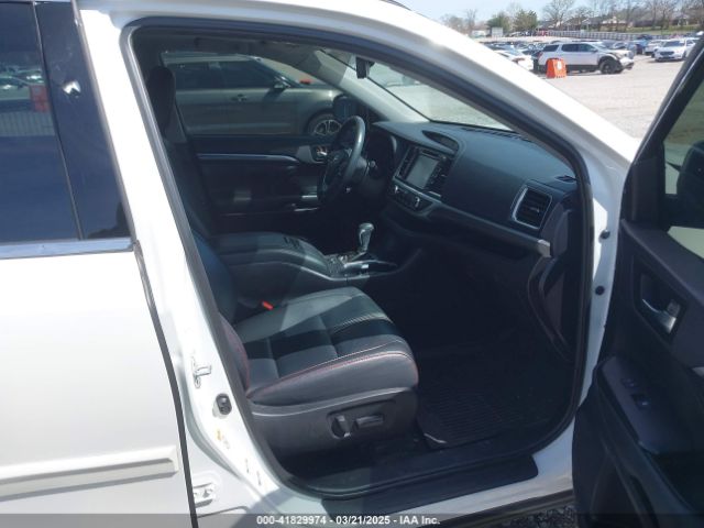 5TDJZRFH0KS620178 Toyota Highlander Se