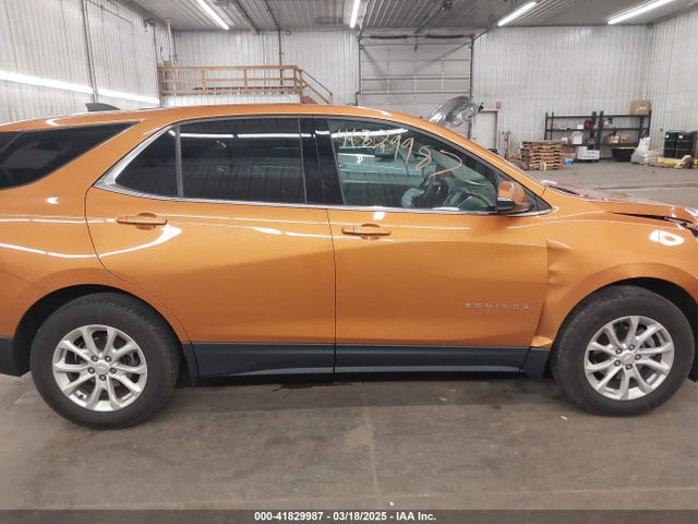 Chevrolet EQUINOX LT 2018 2GNAXSEV4J6270350 Image 14