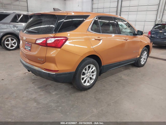 Chevrolet EQUINOX LT 2018 2GNAXSEV4J6270350 Image 4