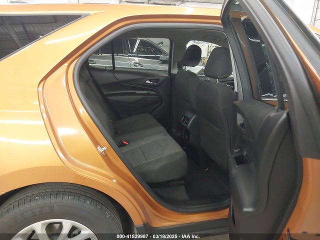 Chevrolet EQUINOX LT 2018 2GNAXSEV4J6270350 Image 8