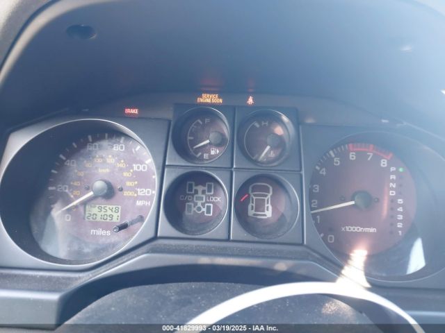 2002 MITSUBISHI MONTERO JA4MW51R72J014706 Photo 6
