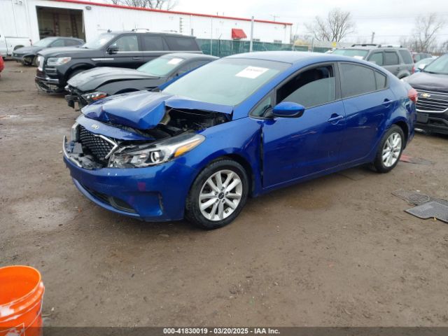 3KPFL4A79HE094841 KIA FORTE S