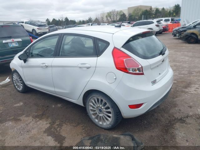 3FADP4TJ1FM138800 Ford FIESTA S