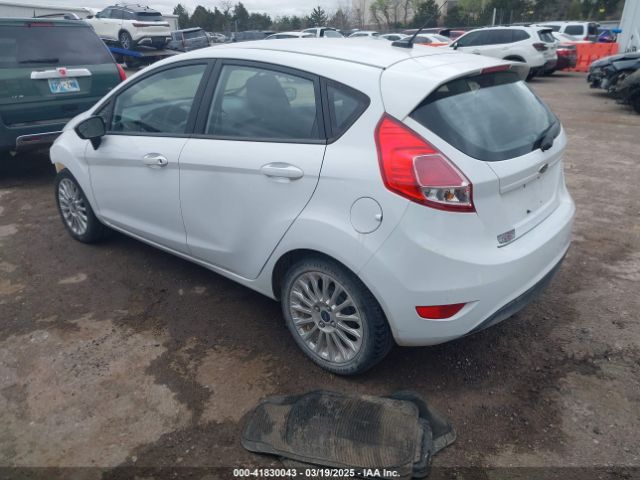 3FADP4TJ1FM138800 Ford FIESTA S