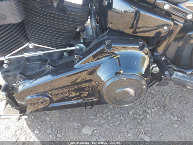 2019 HARLEY-DAVIDSON FLSL 1HD1YDJ36KC014367 Photo 8