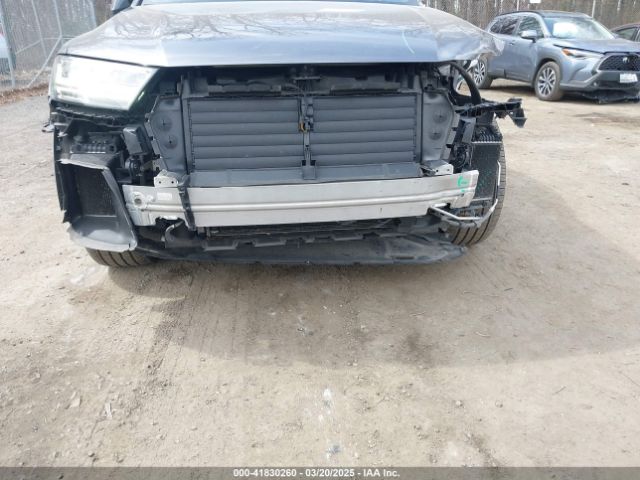WA1LAAF7XKD020928 Audi Q7 55 Premium/55 Se Premium