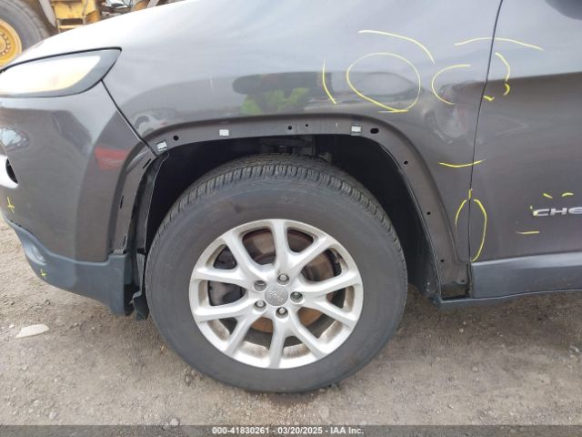 1C4PJMCB3EW297902 Jeep Cherokee Latitude