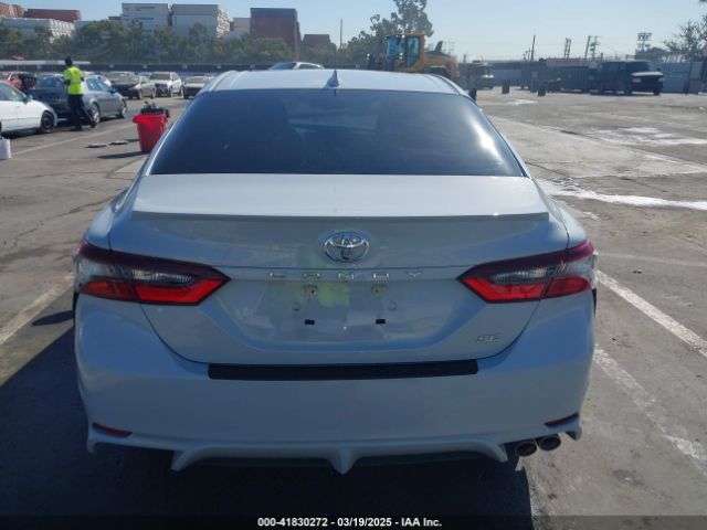 4T1G11AK2RU240279 Toyota CAMRY SE
