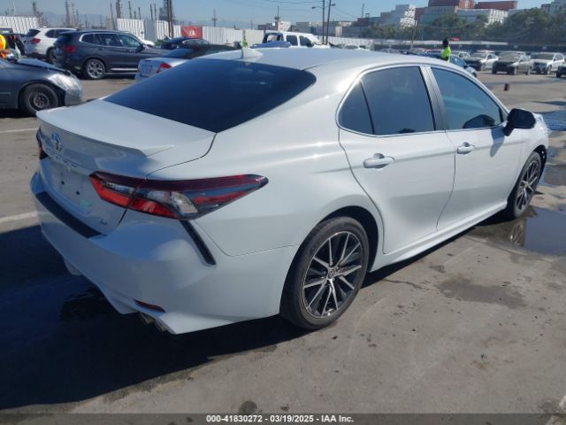 4T1G11AK2RU240279 Toyota CAMRY SE