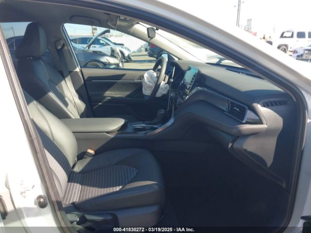 4T1G11AK2RU240279 Toyota CAMRY SE