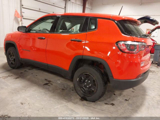 3C4NJDAB3JT402254 Jeep Compass Sport 4x4