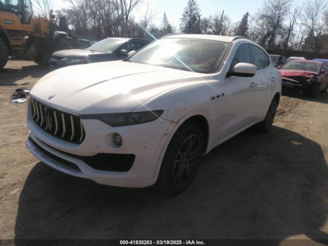 ZN661XUS2HX228160 Maserati Levante
