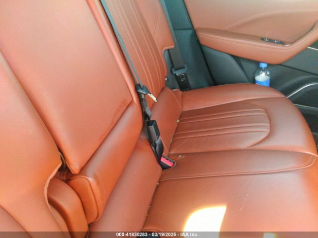 ZN661XUS2HX228160 Maserati Levante