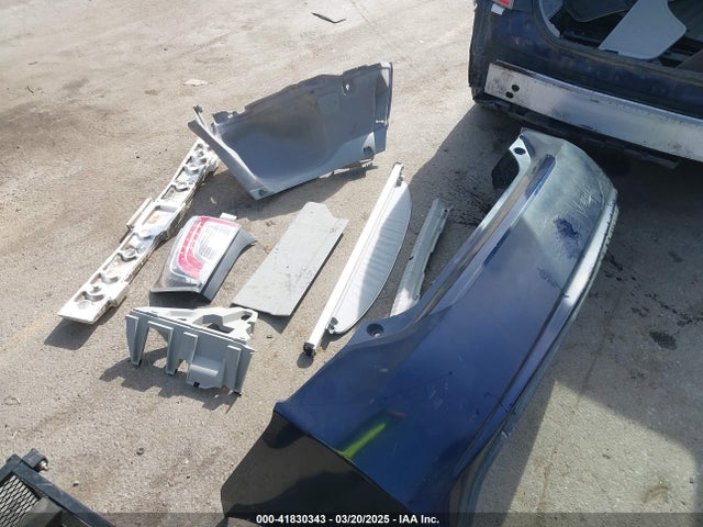 Toyota Prius Two 2015 JTDKN3DU3F0421647 Image 12
