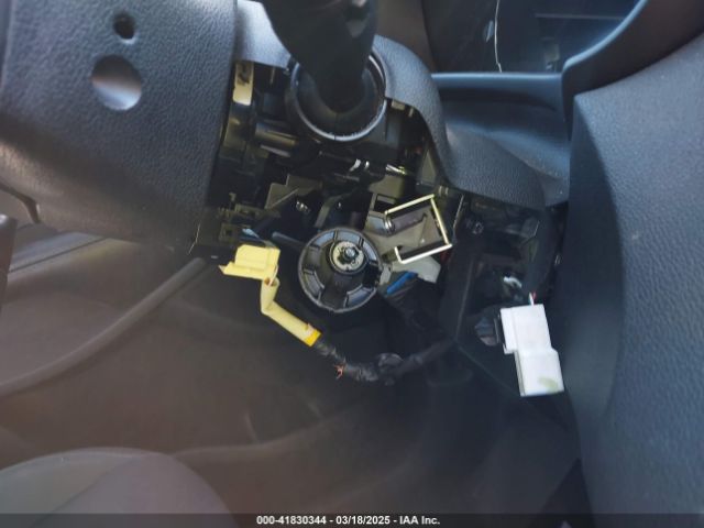 5XYPG4A39HG278976 KIA Sorento 2.4l Lx
