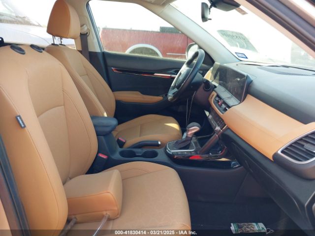 KNDERCAA3R7603839 KIA SELTOS EX